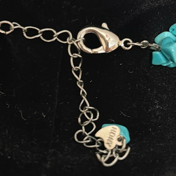 Henry Designs NY Turquoise Stones adjustable Necklace. - Picture 4 of 5